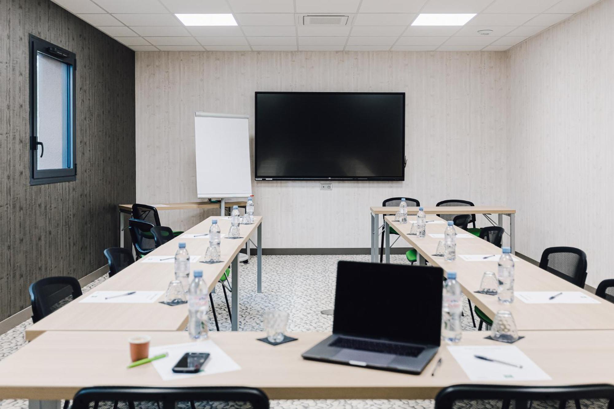 Ibis Styles Contres-Cheverny Le Controis-en-Sologne Exterior foto